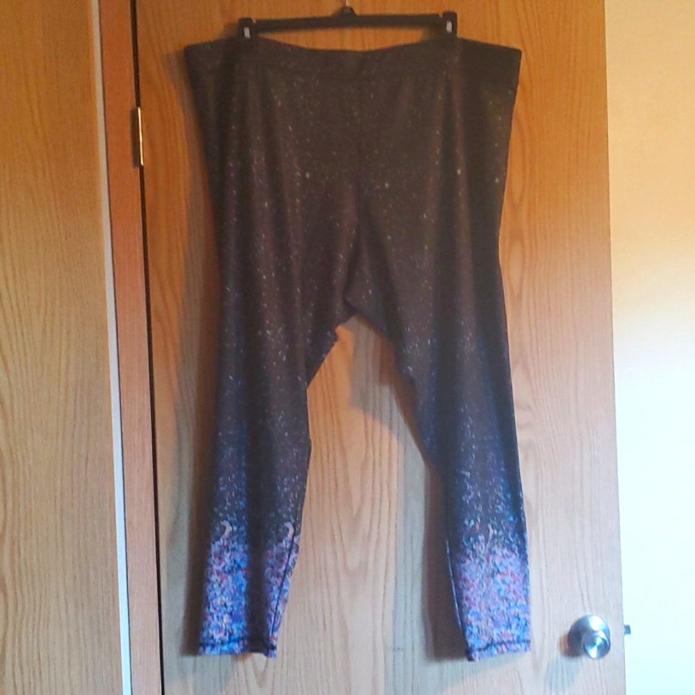 NWOT Avenue Athletic Leggings w/ Speckle Pattern; 26/28; Multicolor